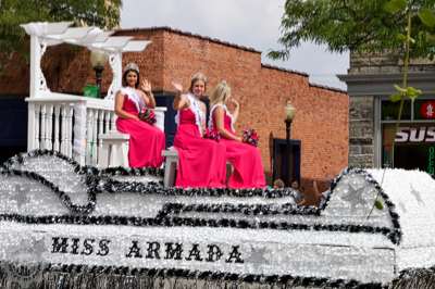 Miss Armada float